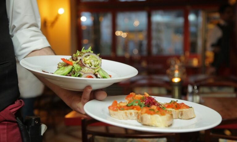 Thestaurant: Revolutionizing the Global Dining Experience