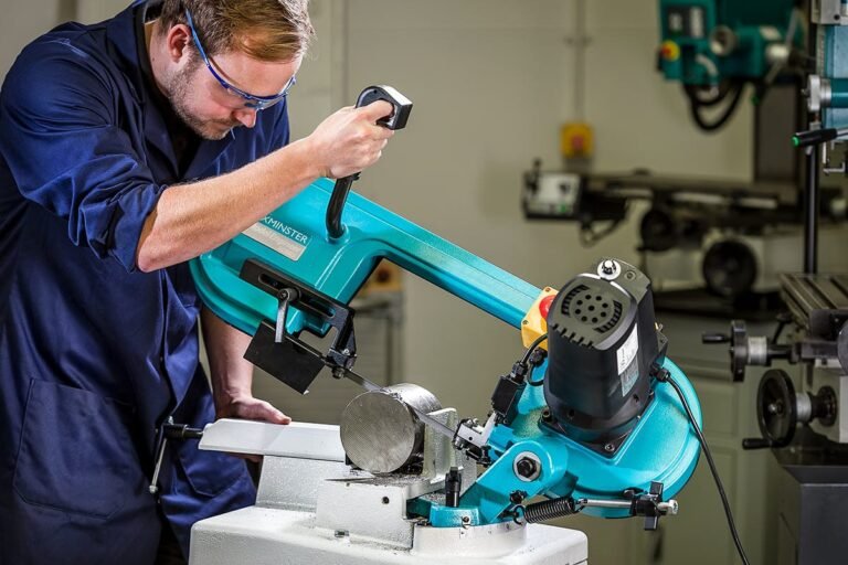 How to Choose the Right Band Saw for Your Workshop