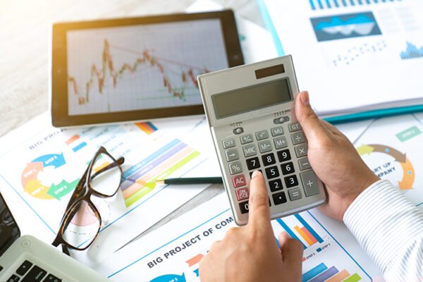 Top 5 Benefits of Working with a Fintech Software Development Company