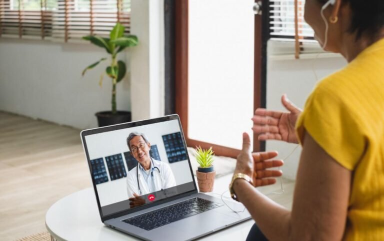 Understanding Outpatient Mental Health Treatment in the Digital Era